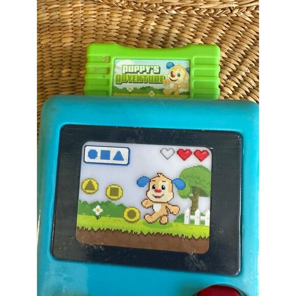Fisher-Price Laugh & Learn Game & Learn Handheld - Picture 4 of 9